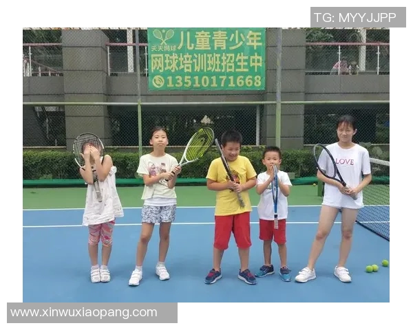 深圳网球队防守策略揭秘:深度解析网球比赛中的防守艺术与技巧 深圳网球队防守策略揭秘:深度解析网球比赛中的防守艺术与技巧