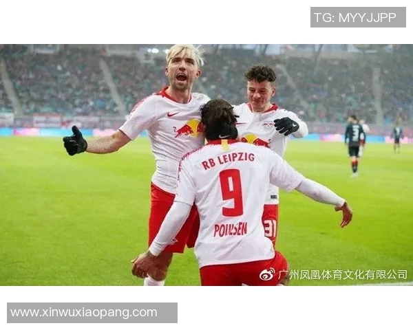 周敏独家解析足球技巧与心得体会助你提升球技与比赛表现 周敏独家解析足球技巧与心得体会助你提升球技与比赛表现