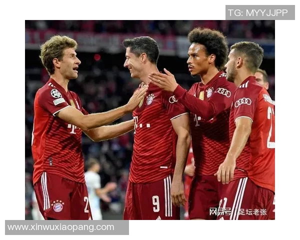 足球明星如何通过核心力量提升竞技水平与比赛表现的全面解析 足球明星如何通过核心力量提升竞技水平与比赛表现的全面解析